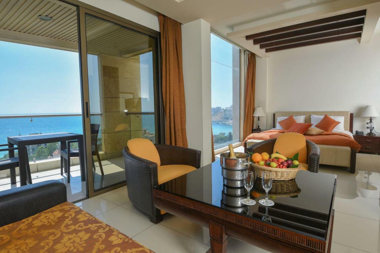 Hollywood Inn Boutique Hotel Джуния Экстерьер фото