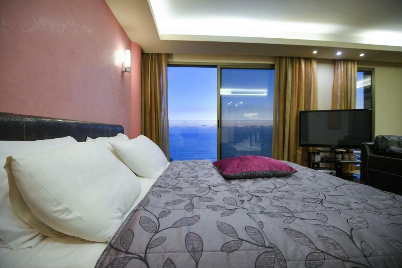 Hollywood Inn Boutique Hotel Джуния Экстерьер фото