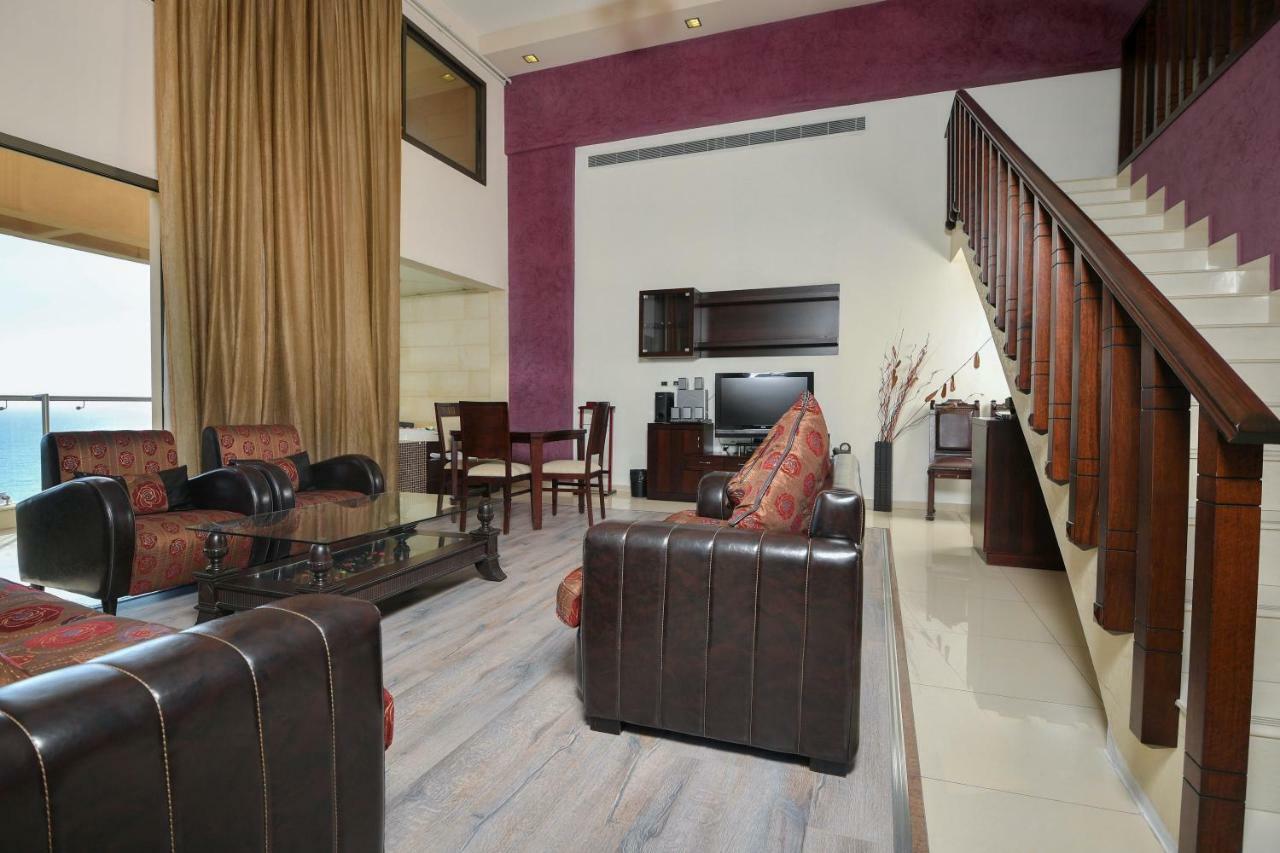 Hollywood Inn Boutique Hotel Джуния Экстерьер фото