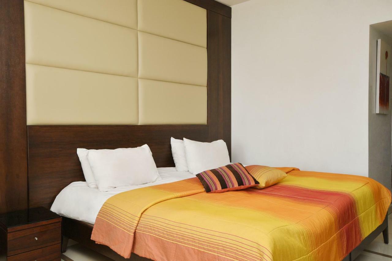 Hollywood Inn Boutique Hotel Джуния Экстерьер фото