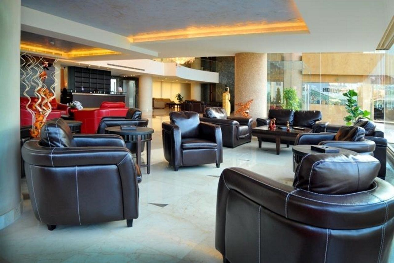 Hollywood Inn Boutique Hotel Джуния Экстерьер фото